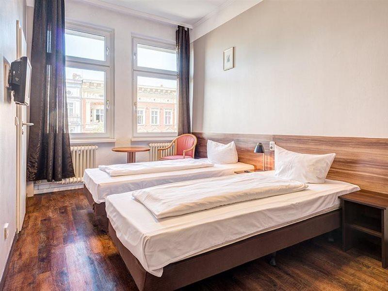 Potsdamer Inn Berlin Exterior photo