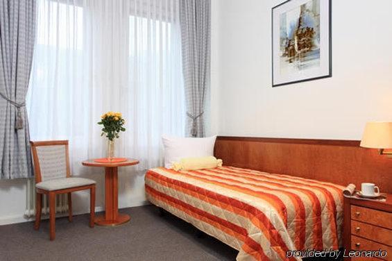 Potsdamer Inn Berlin Room photo