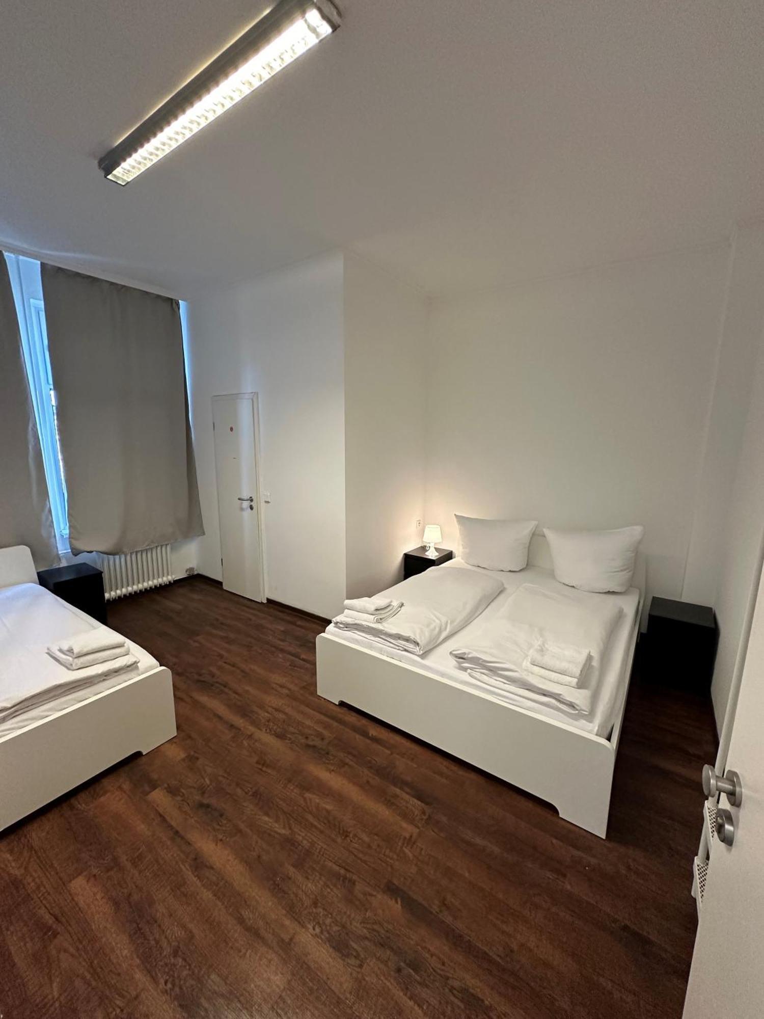 Potsdamer Inn Berlin Exterior photo